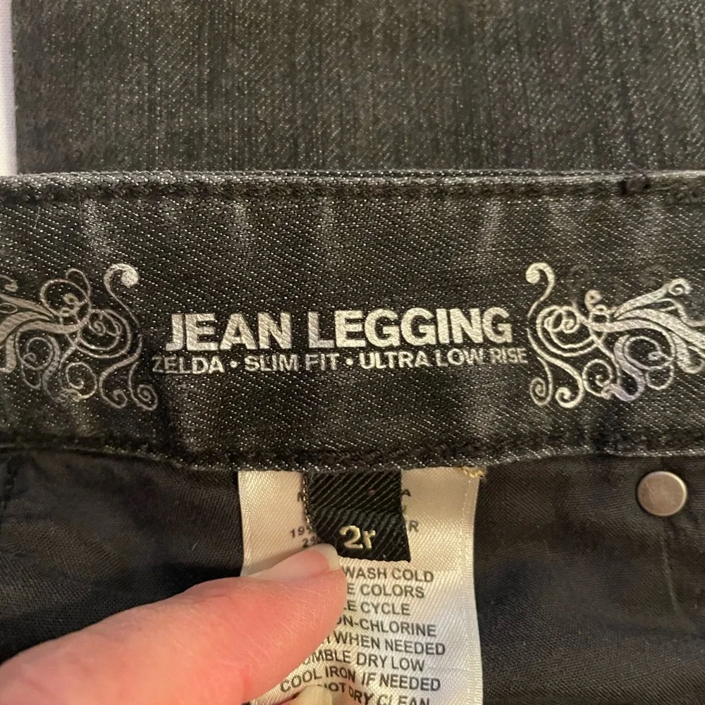 Express Zelda Slim Fit Ultra Low Rise Soft Black Women's Jean “Legging”, Size 2r